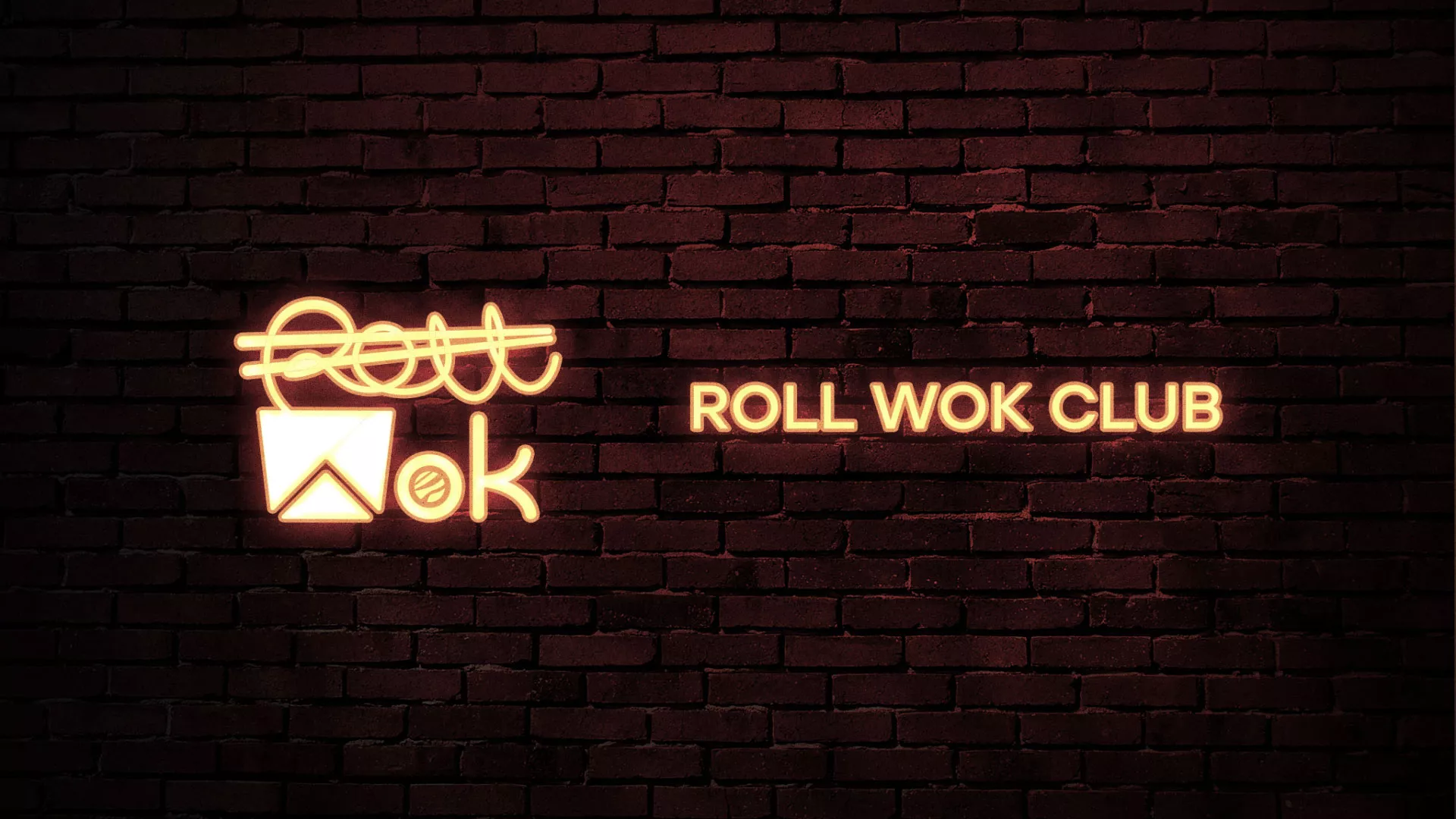 Разработка логотипа суши-бара «Roll Wok Club» в Луге
